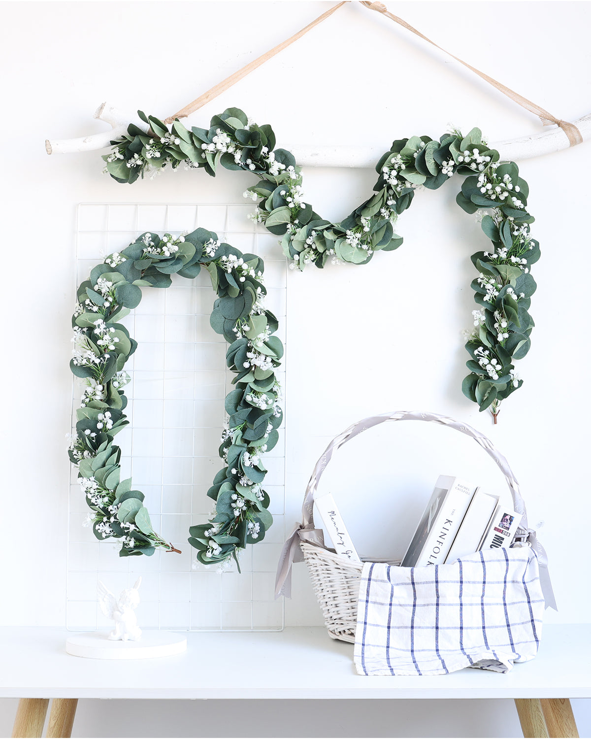 Thick Eucalyptus Baby's Breath Garland