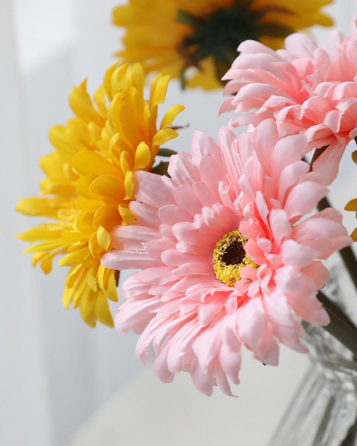 TheMost Realistic Artificial Gerbera Daisies
