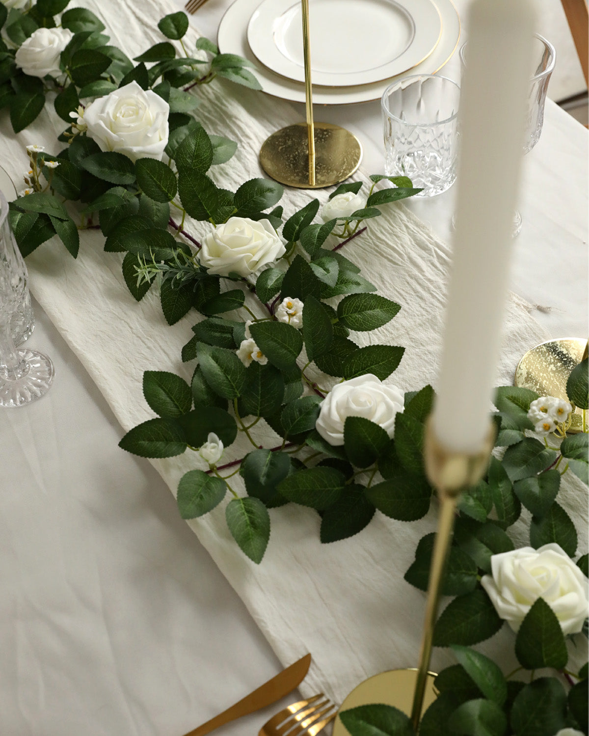 White Flower Garland Centerpiece