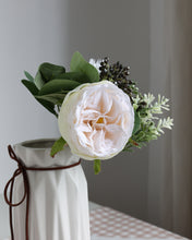 Load image into Gallery viewer, Silk Multiflora Rose Bouquet Ivory
