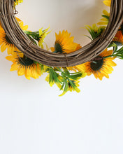 Load image into Gallery viewer, Small Grapevine Sunflower Wreath
