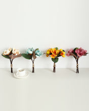 Load image into Gallery viewer, 4-colored Artificial Magnolia Flowers
