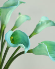 Load image into Gallery viewer, Best Real Touch Cyan Calla Lily
