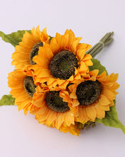 Load image into Gallery viewer, Realistic Silk Sunflowers Bouquet
