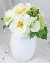 Load image into Gallery viewer, Rustic Artificial Wedding Bouquet
