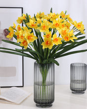 Load image into Gallery viewer, Quality Artificial Daffodil Flowers Bush
